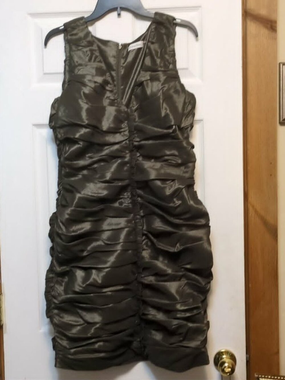 Calvin Klein Ruched Green Sheath Dress Sz Large Satin Bodycon Stretch SemFormal